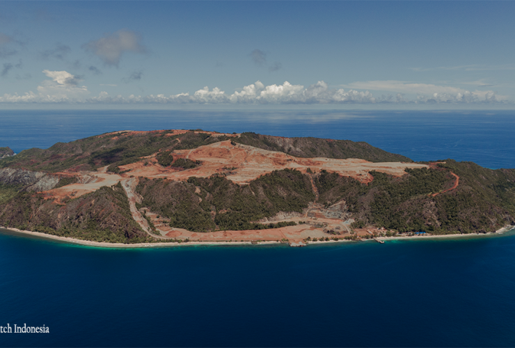 Tambang Nikel di Pulau Kecil di Pulau Manoram Papua Barat Daya (Foto: FWI)