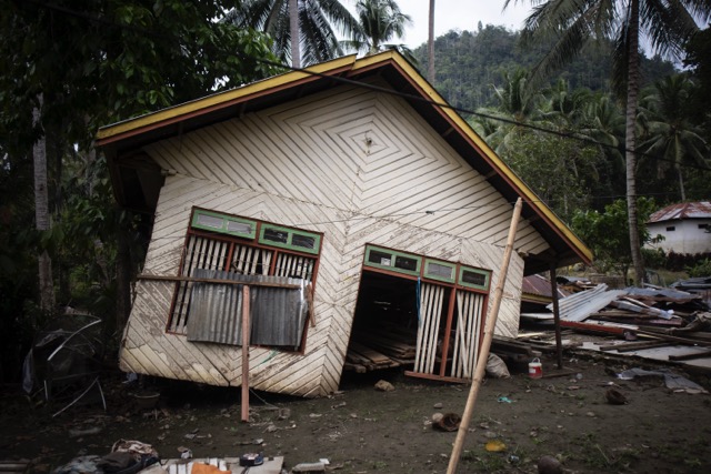 Rumah warga terdampak banjir di Pahuwato. Foto: Sarjan Lahay/Mongabay Indonesia