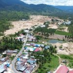 Aktivitas pertambangan emas tanpa izin (PETI) di Kecamatan Dengilo, Kabupaten Pohuwato. (Foto: Sarjan Lahay)