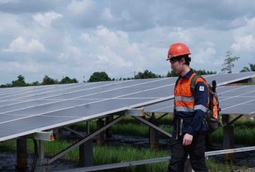 Perubahan kebutuhan operasional mendorong pelaku industri mulai memprioritaskan sistem energi yang andal Sedang. (Foto: Xurya)