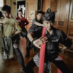 Pemuda Suku Osing mengajar tari di Desa Kemiren DOK. Galeri Desa Kemiren(DOK. Galeri Desa Kemiren)