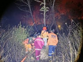 Petugas BPBD menuju lokasi karhutla. Foto: BPBD Nunukan.